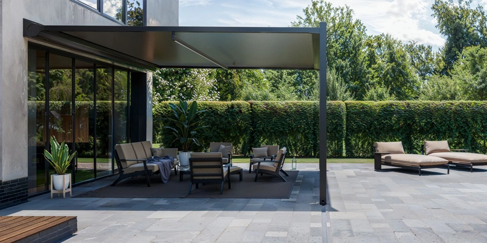 Toile retractable polyester impermeable pergola Lapure Renson - WB Outdoor Concept Habay