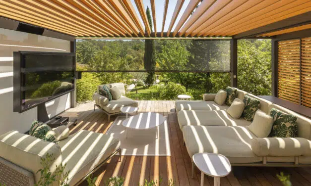 Vendeur de pergola en Province de Luxembourg : WB Outdoor Concept, revendeur officiel Renson a Habay (Camargue, Algarve, Lapure)