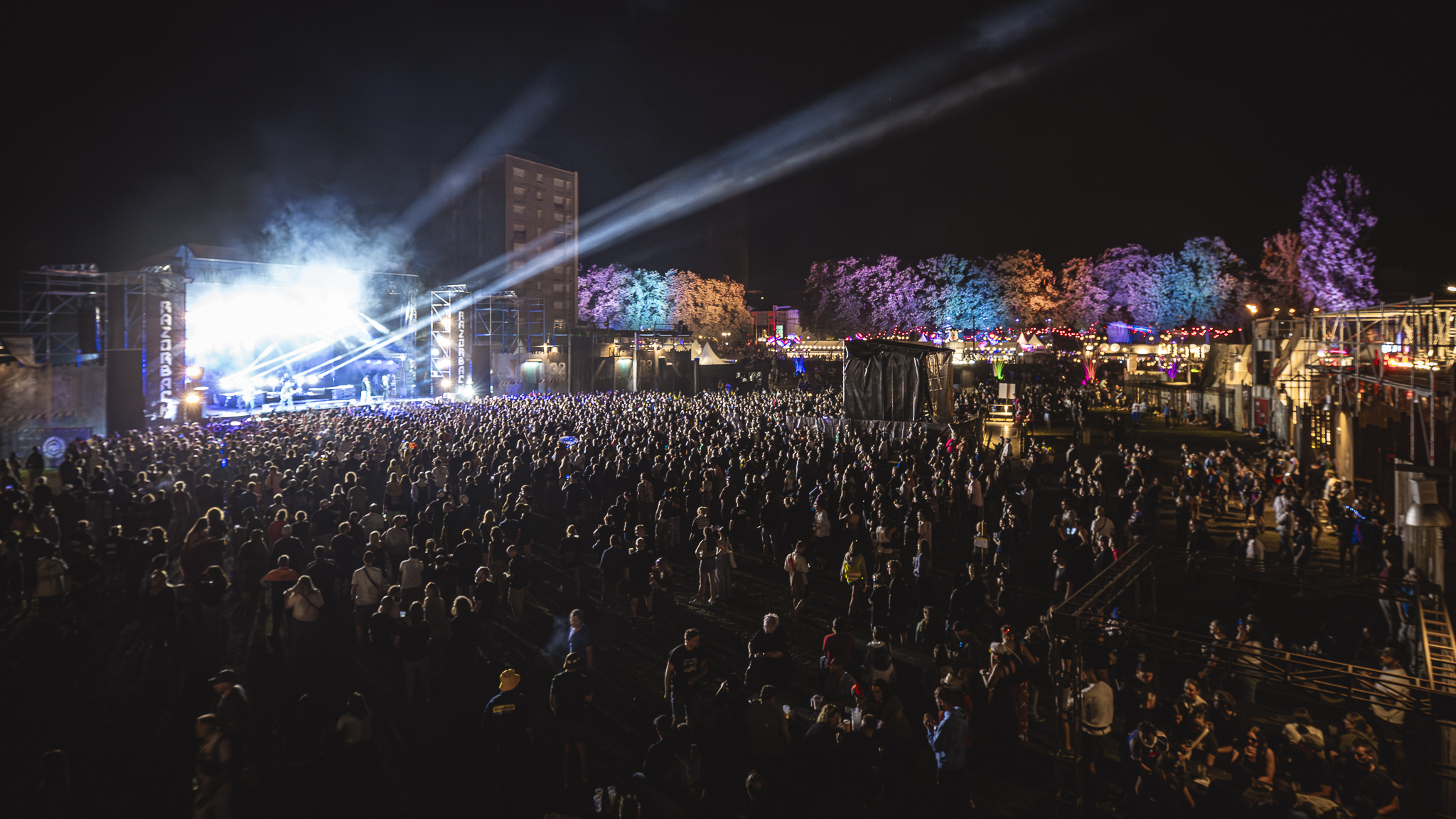 Ambiance Cabaret Vert 2025 landmarks festival