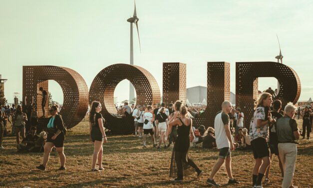 Dour Festival 2026 : programmation, billets, camping, infos pratiques