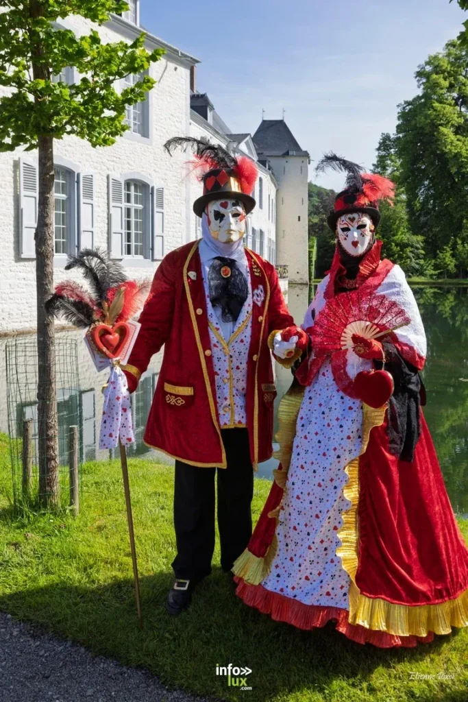 Annevoie > Les costumés de Venise en photos