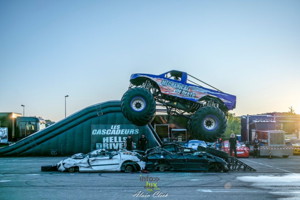 Metz > Spectacle > Monster Trucks > Photos