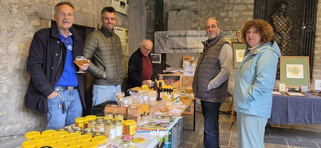 Nivelles > Foire > Artisans > Photos
