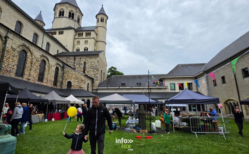 Nivelles > Foire > Artisans > Photos
