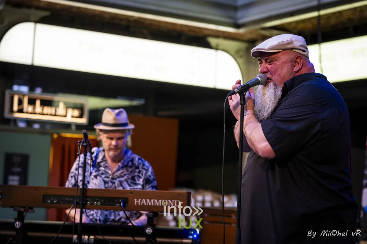 Big Dave & The Dutchman en concert aux Halles Saint-Géry — Brussels Jazz Weekend 2026 Day One, photo 2 par Michel van Rhijn