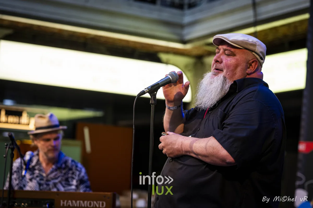 Big Dave & The Dutchman en concert aux Halles Saint-Géry — Brussels Jazz Weekend 2026 Day One, photo 4 par Michel van Rhijn