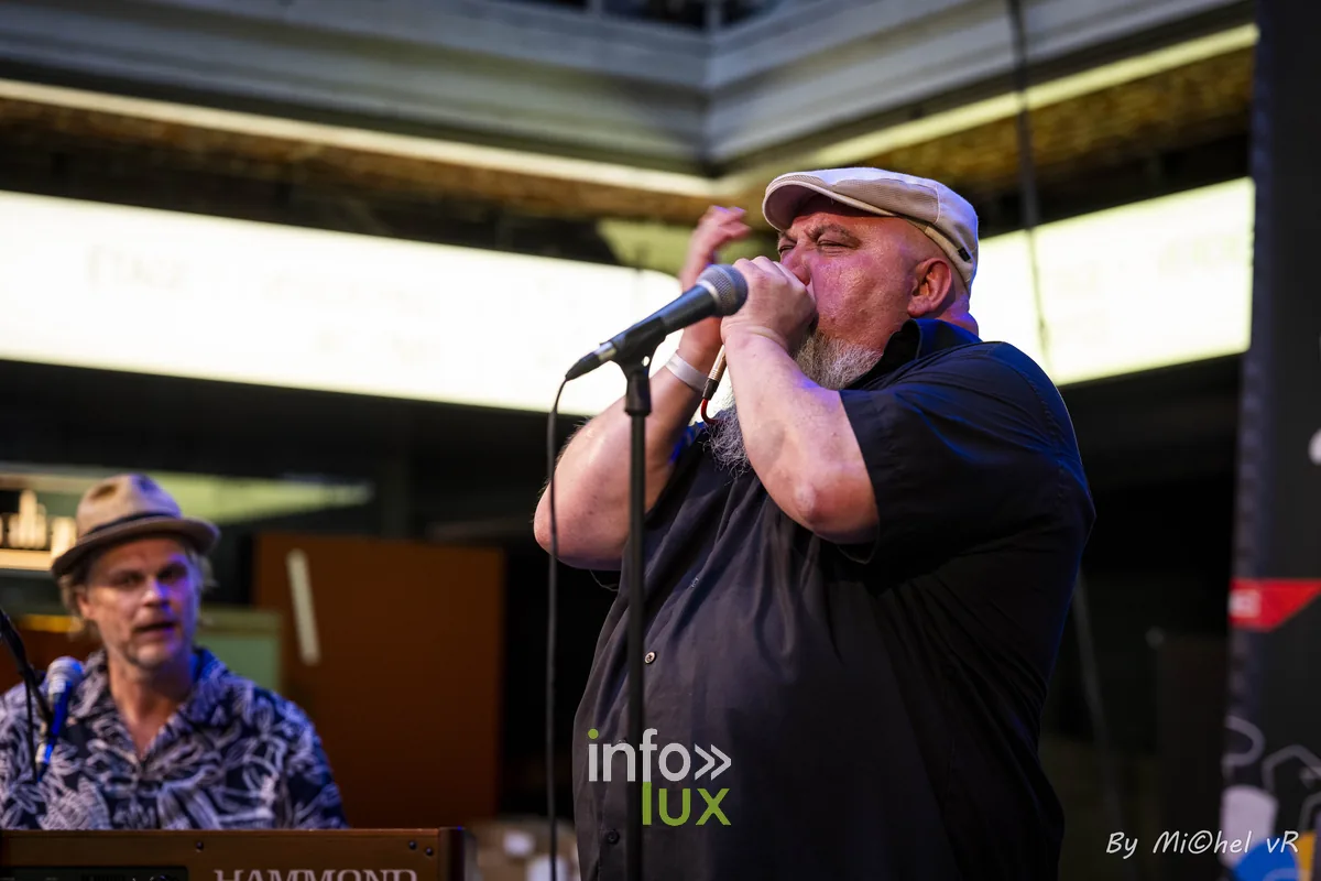 Big Dave & The Dutchman en concert aux Halles Saint-Géry — Brussels Jazz Weekend 2026 Day One, photo 5 par Michel van Rhijn