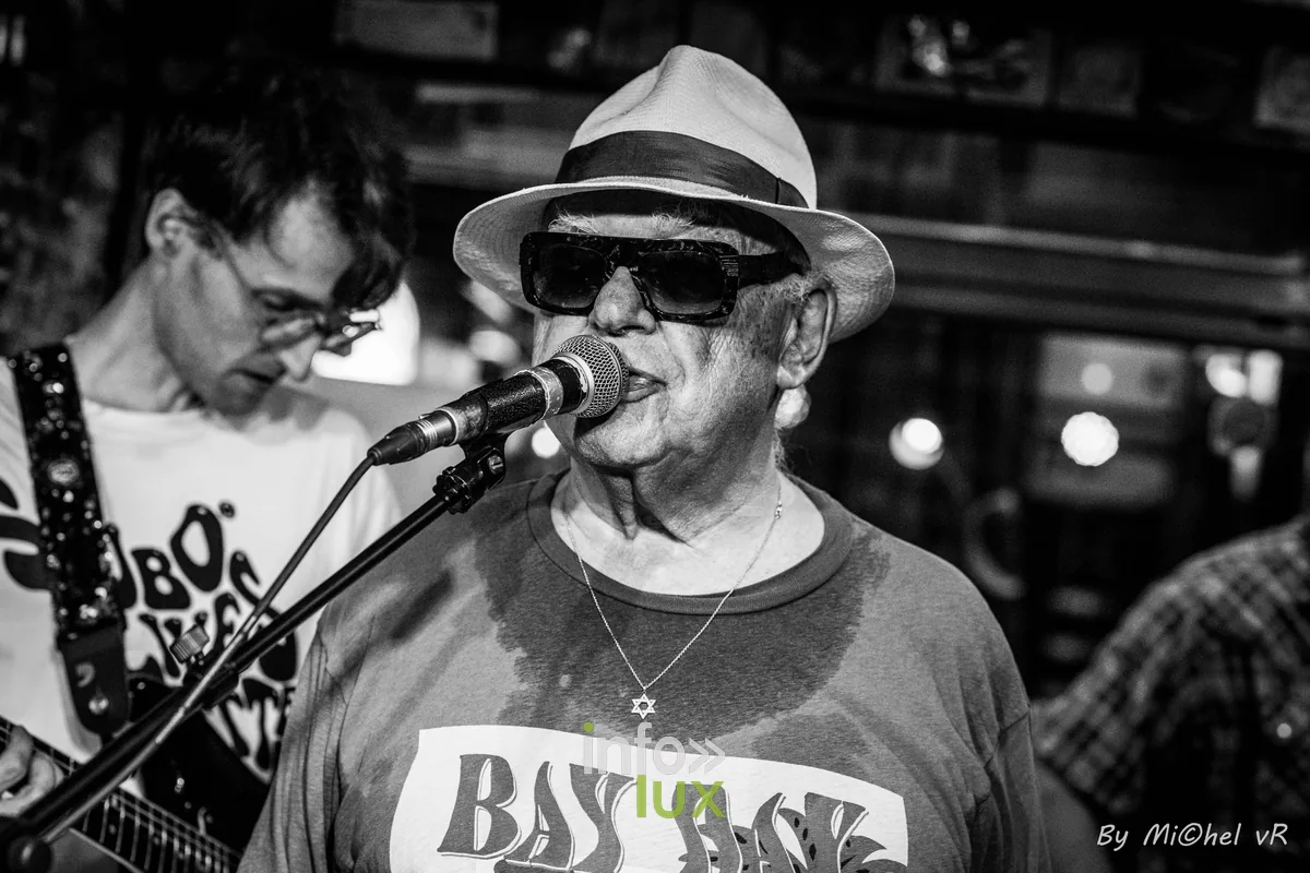 Boogie Boy en concert au Café Bizon — Brussels Jazz Weekend 2026 Day Two, photo 23 par Michel van Rhijn (noir et blanc)