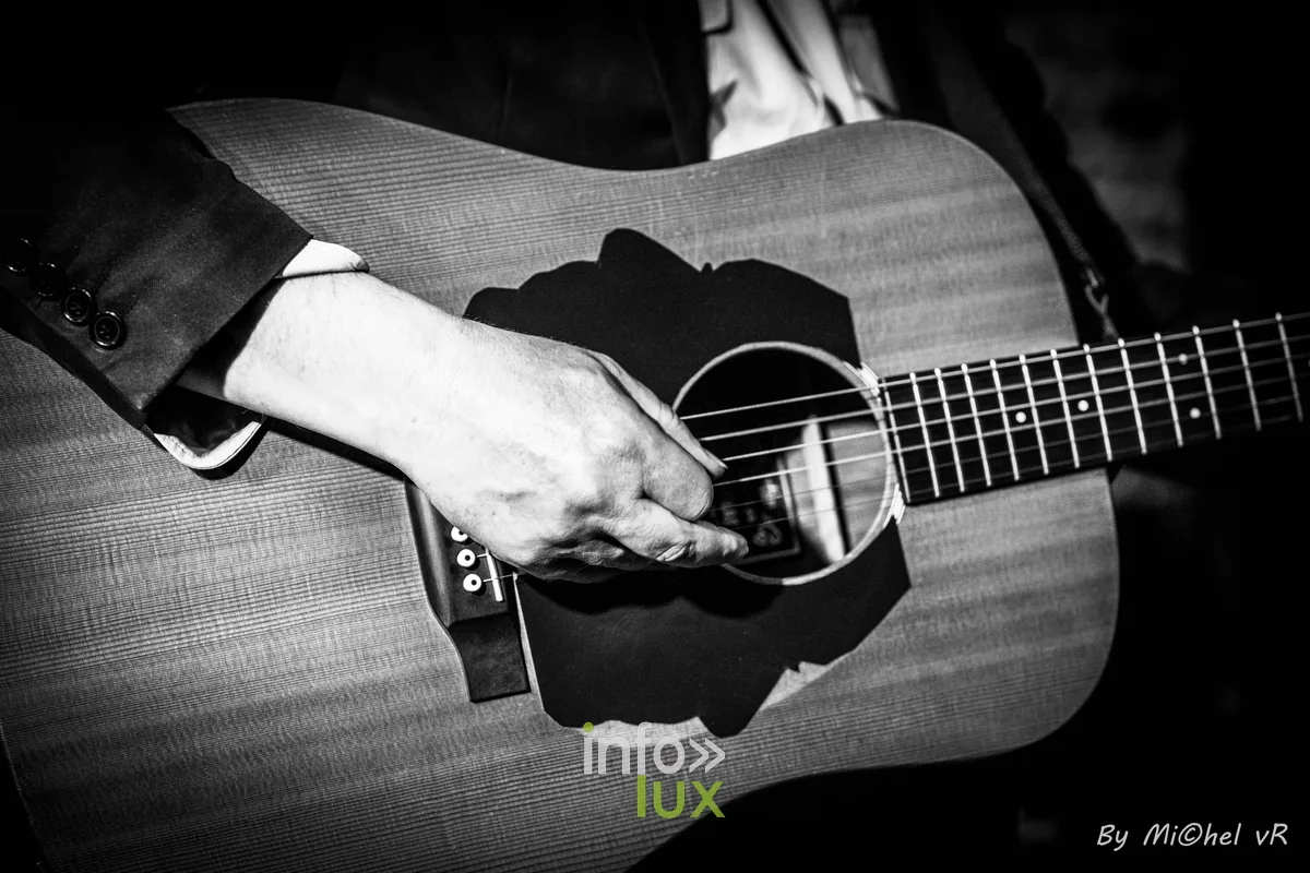 Bruno Deneckere et Kathleen Vandenhoudt en concert au Café Bizon — Brussels Jazz Weekend 2026 Day One, photo 11 par Michel van Rhijn