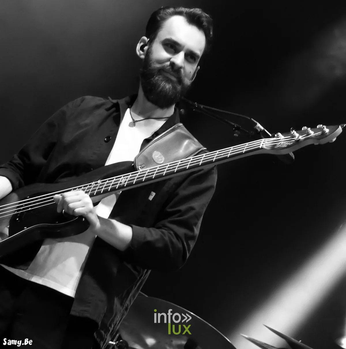 Le groupe Mr Cover en concert au Doudou 2026 à Mons
