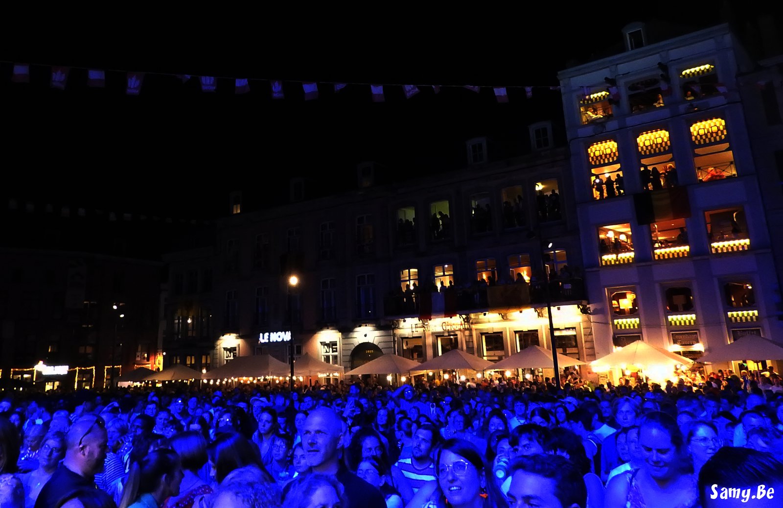 Mr Cover en concert sur la Grand-Place de Mons pour l'ouverture du Doudou 2026