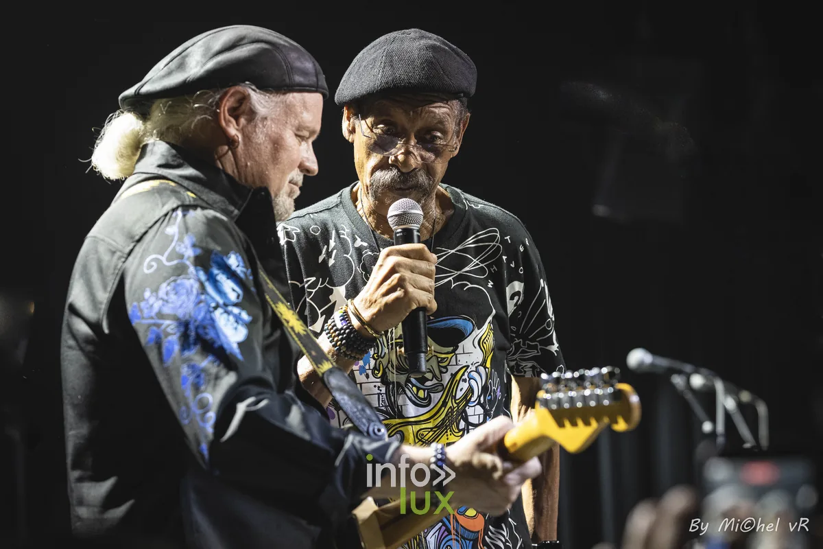 War en concert a De Centrale (Gand), 27 mai 2026 — 50th Anniversary Tour, photo 38 par Michel van Rhijn