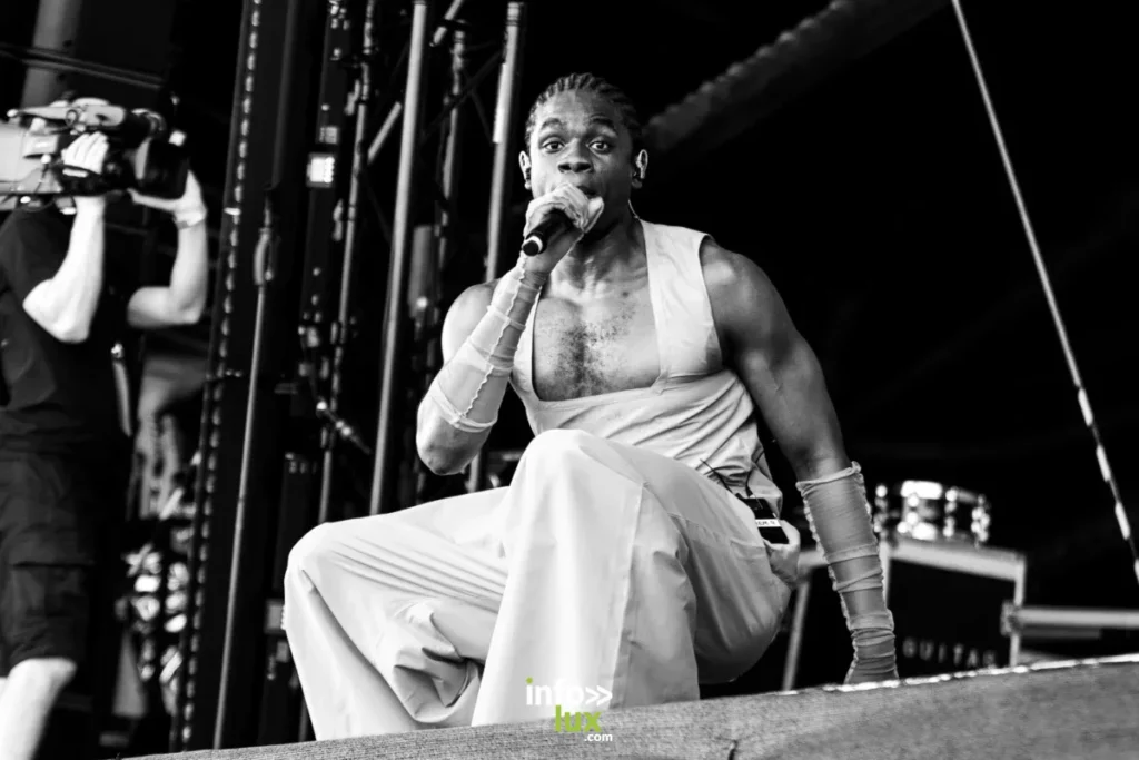 OKE enflamme la scène de City Sounds Luxembourg 2026 avec une prestation mêlant énergie, émotion et influences afro-pop. Crédit photo : Hugo Renié – Hvgoshot