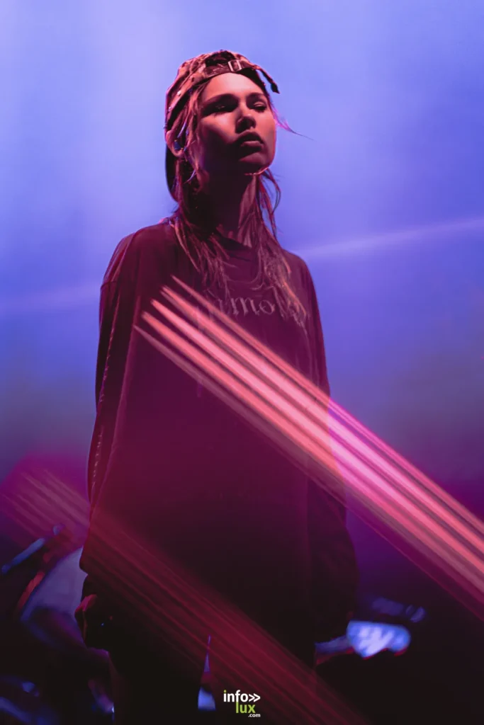 <strong>Avec son univers singulier et sa pop générationnelle, Miki a confirmé tout le bien que l’on pense d’elle en offrant l’un des moments les plus captivants de la Clairière.</strong><br>
Crédit photo : <a href="https://instagram.com/florianruspini.pics" target="_blank">Florian Ruspini</a>