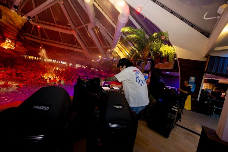 Wavre > Sortie > Aqualibi Wave Party 2026