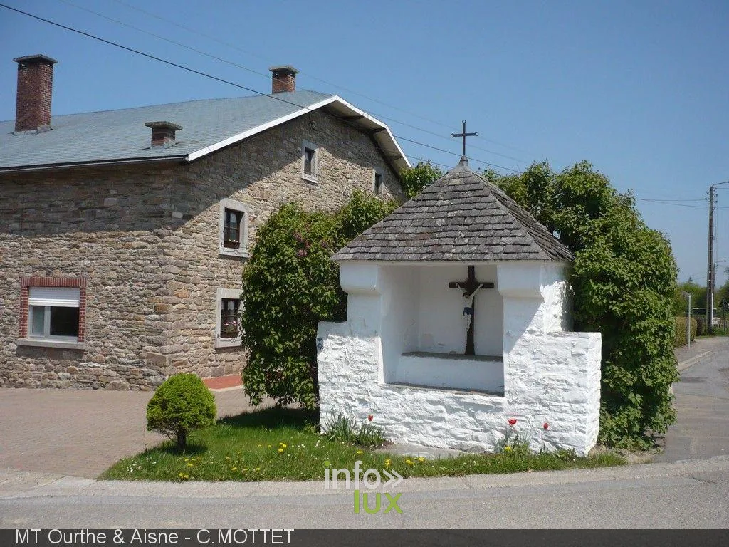 La petite chapelle du Carrefour de Vaux-Chavanne, Manhay