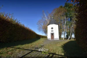 La chapelle octogonale Notre-Dame de Bon Secours de Tronquoy, Neufchâteau