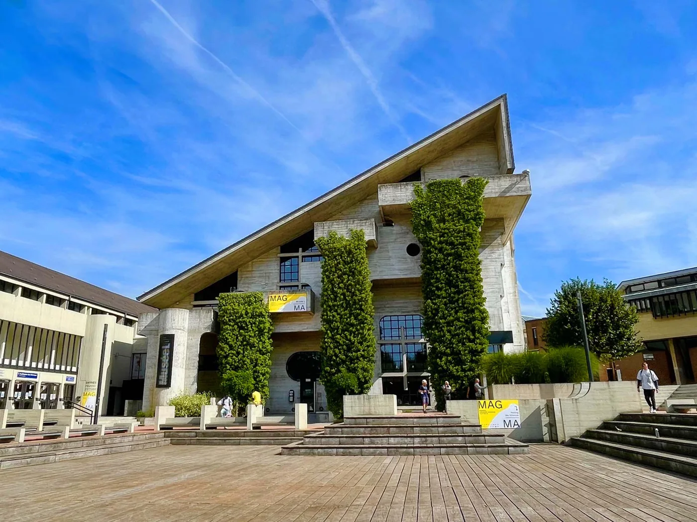 Musée L — Ottignies-Louvain-la-Neuve Musée L a Ottignies-Louvain-la-Neuve, Brabant wallon