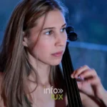 La violoncelliste Eugenie Defraigne du duo OFiRA, concert d'aquarelles sonores a l'eglise de Sohier