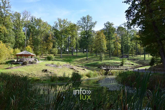 Jardins et étangs du Domaine provincial de Chevetogne, Ciney