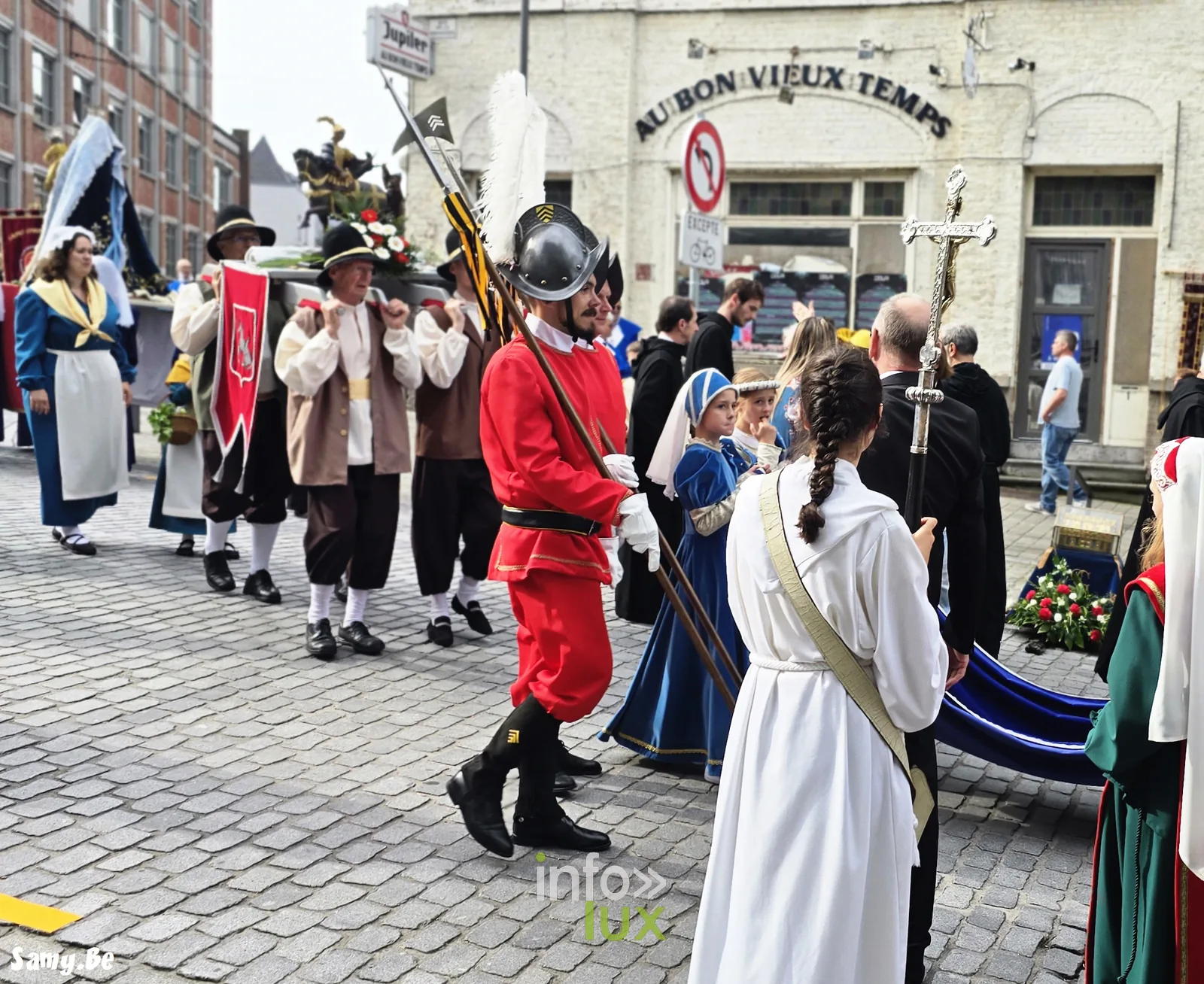 Doudou de Mons 2026 : procession de la Ducasse de sainte Waudru à Mons — photo 45