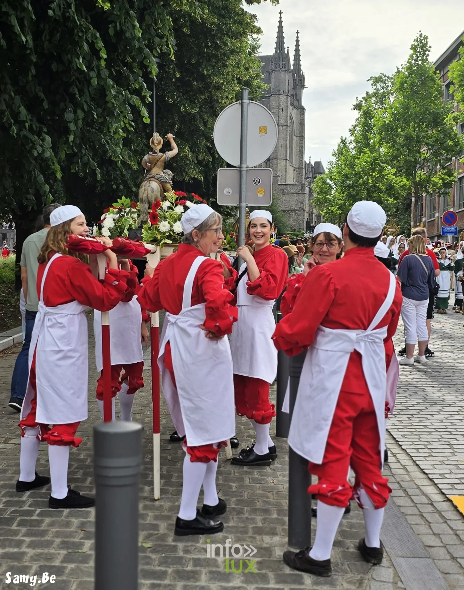 Doudou de Mons 2026 : procession de la Ducasse de sainte Waudru à Mons — photo 54