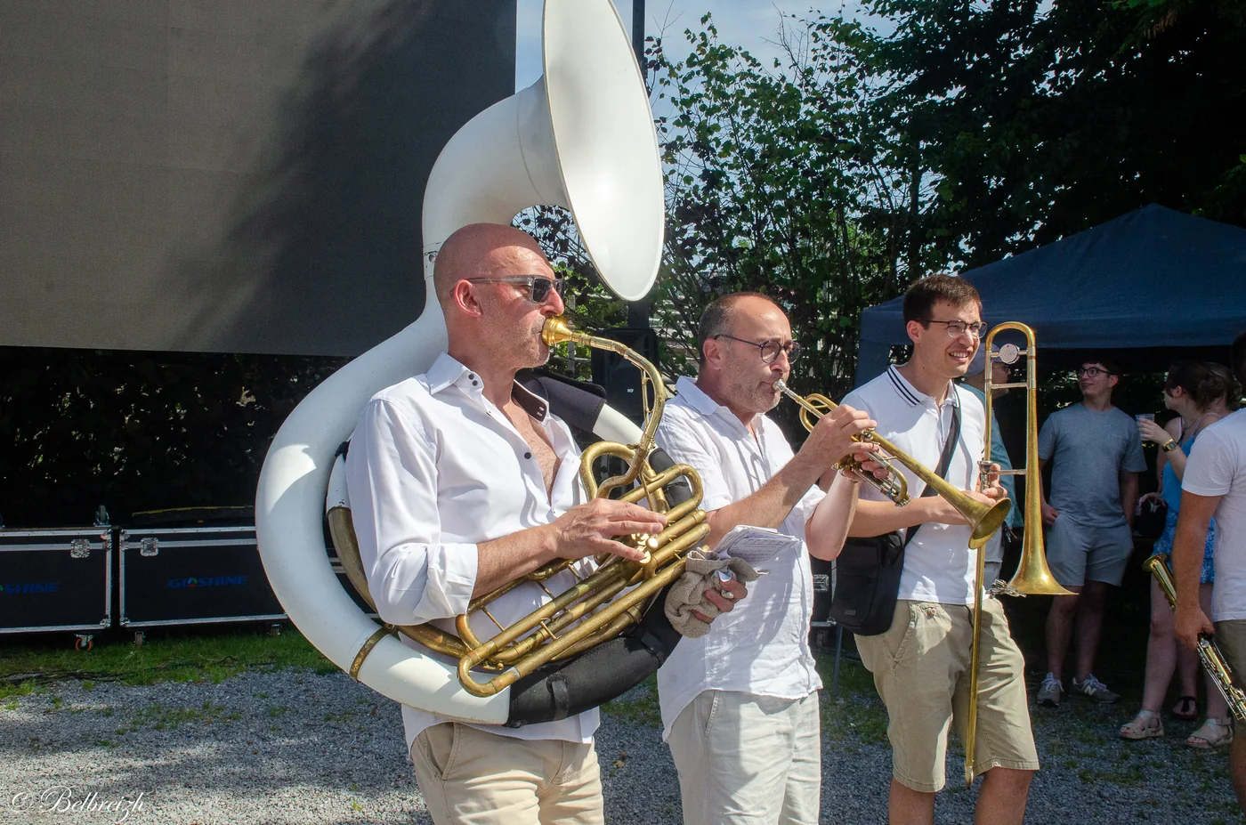 Fête de la Musique 2026 à Barvaux (Parc Juliénas, Durbuy) – © Belbreizh (Paty)