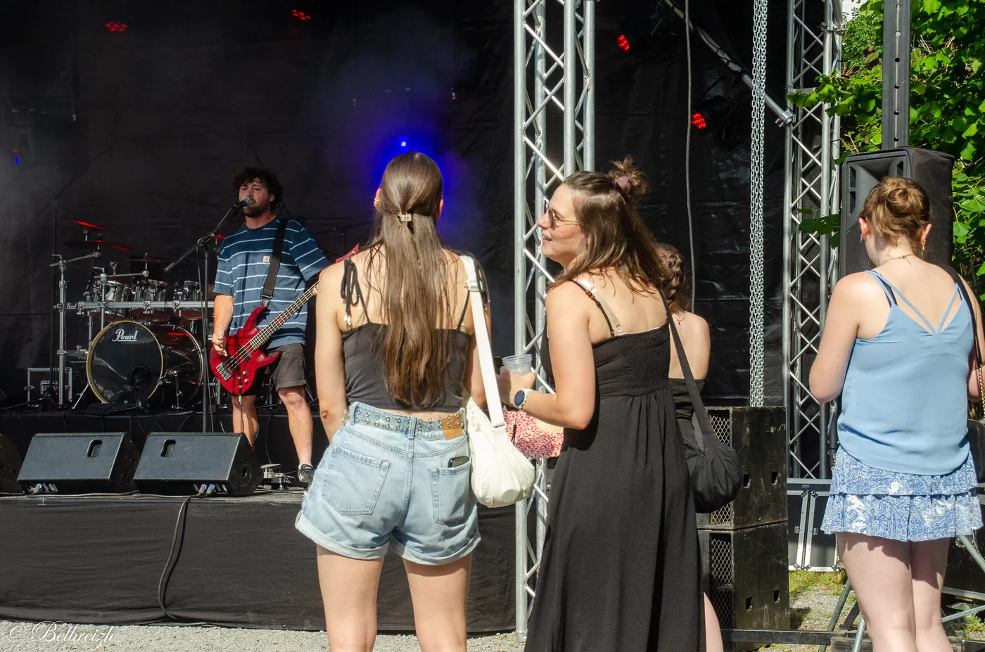Fête de la Musique 2026 à Barvaux (Parc Juliénas, Durbuy) – © Belbreizh (Paty)