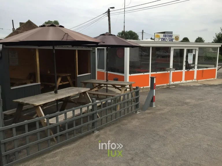 Friterie Chez l’coq à Piétrebais (Incourt) : la baraque à frites du village