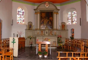 La chapelle Saint-Martin de Skeuvre, sentinelle romane du château