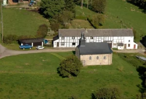 La chapelle Saint-Roch de Somal, joyau classé au pied du château