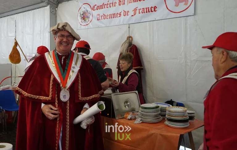 Jambons d'Ardenne en sechoir, produit phare du terroir de la province de Luxembourg