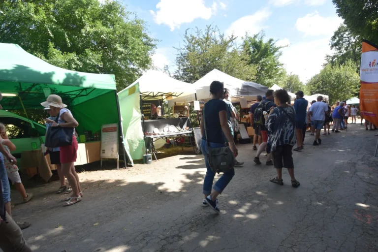 Neufchâteau > Foire > La petite foire paysanne