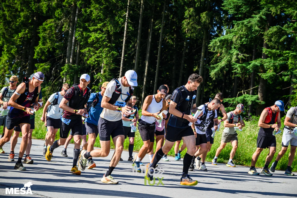 Marche Européenne du Souvenir et de l'Amitié (MESA) 2026 — jour 2 à Sainte-Ode, marcheurs et cérémonies — photo 3