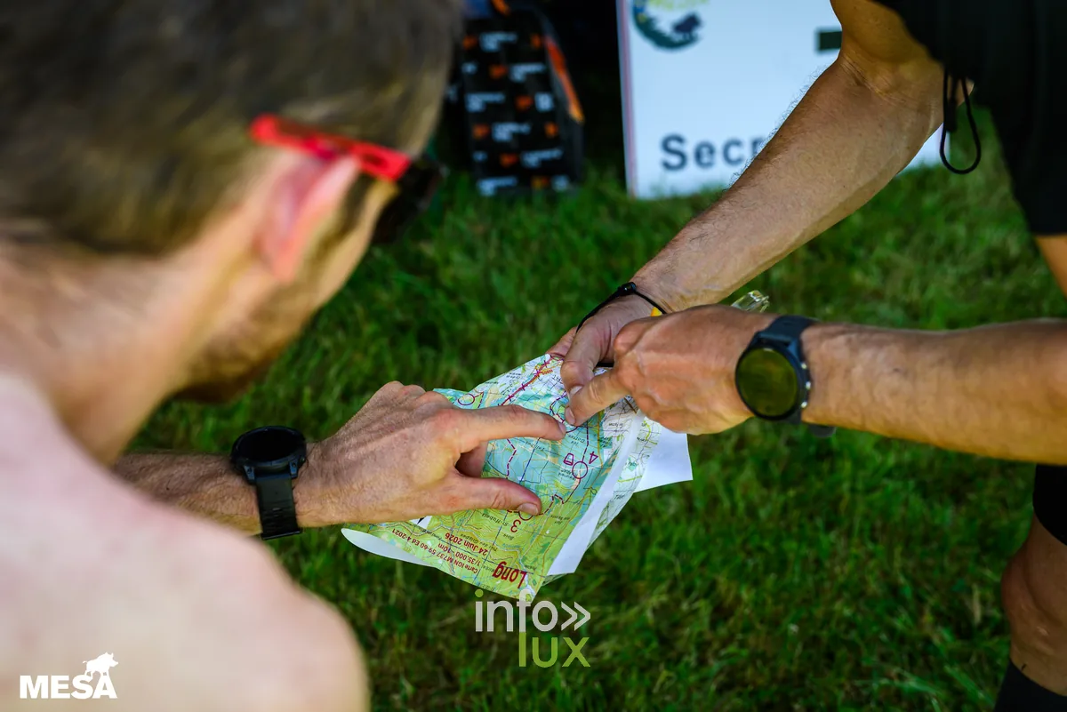 Marche Européenne du Souvenir et de l'Amitié (MESA) 2026 — jour 2 à Sainte-Ode, marcheurs et cérémonies — photo 4