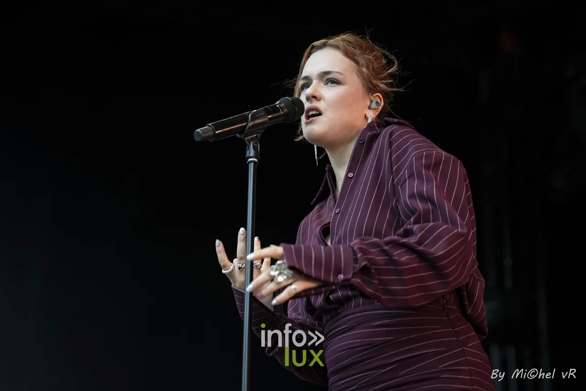 Birthe sur scène — Midsummer Festival Ronse 2026, photo 1