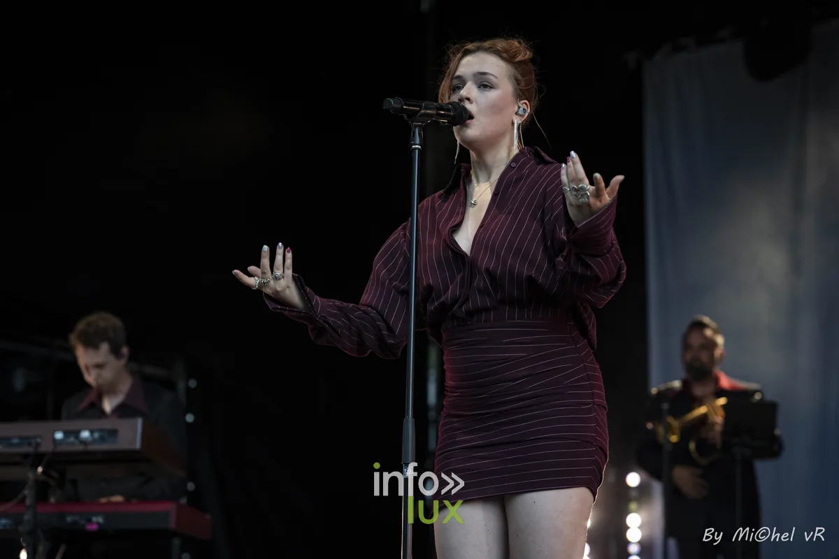 Birthe sur scène — Midsummer Festival Ronse 2026, photo 3