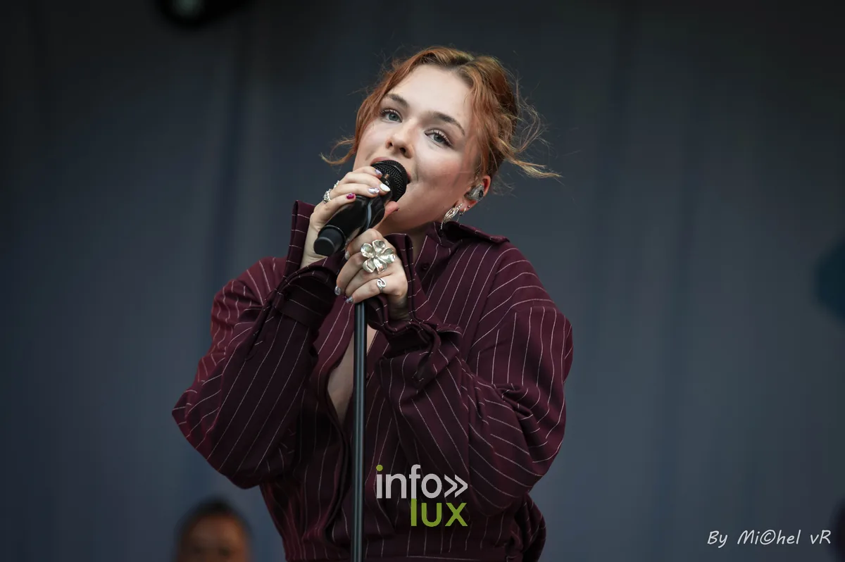 Birthe sur scène — Midsummer Festival Ronse 2026, photo 6