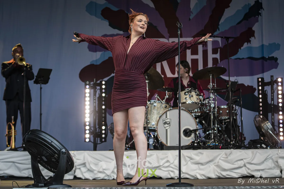 Birthe sur scène — Midsummer Festival Ronse 2026, photo 7