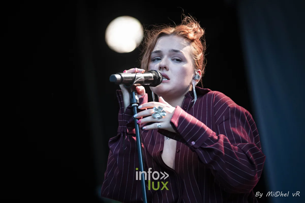 Birthe sur scène — Midsummer Festival Ronse 2026, photo 11