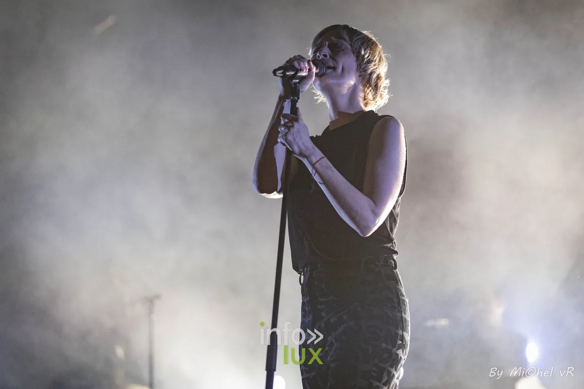 Hooverphonic en concert — Midsummer Festival Ronse 2026, photo 18