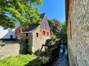Le Moulin Banal et sa roue à aubes à Braine-le-Château, Musée de la Meunerie, Brabant wallon