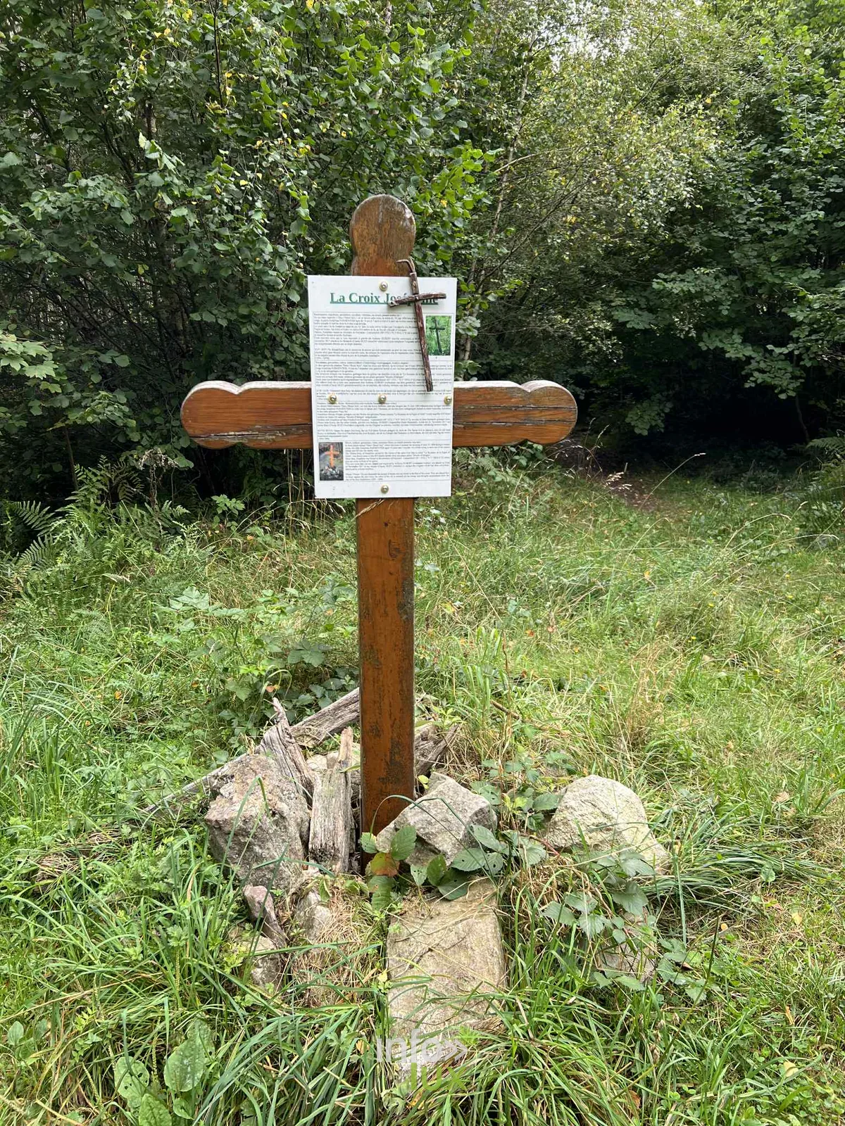 Le Moulin d’Odeigne à Manhay, moulin à eau en activité sur meule de pierre, province de Luxembourg