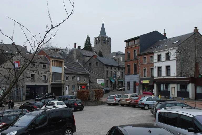 Sprimont > Atelier > « Naissance des formes »