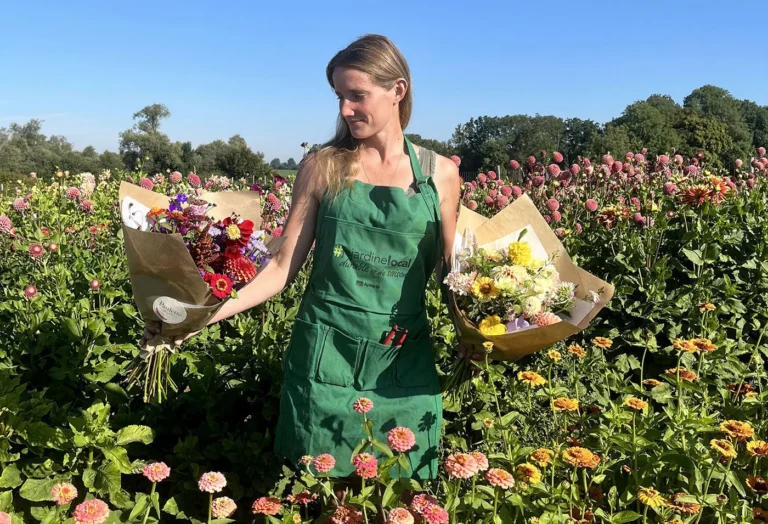 Les Bons Villers > Fermes ouvertes > Paulette a des fleurs