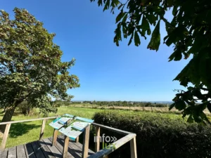 Le village de Sohier et la Calestienne depuis la Croix Victoire