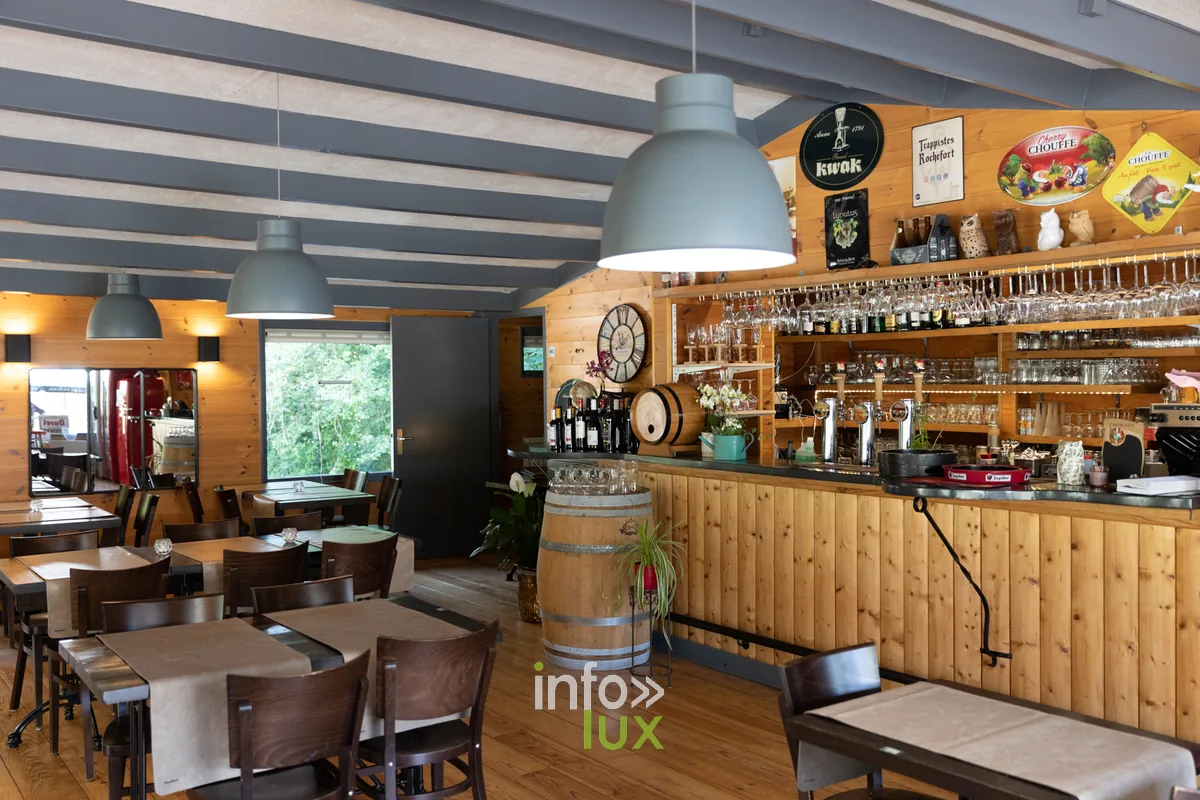 L’auberge le hibou Chez Félix et Catherine à Durbuy : brasserie / tave