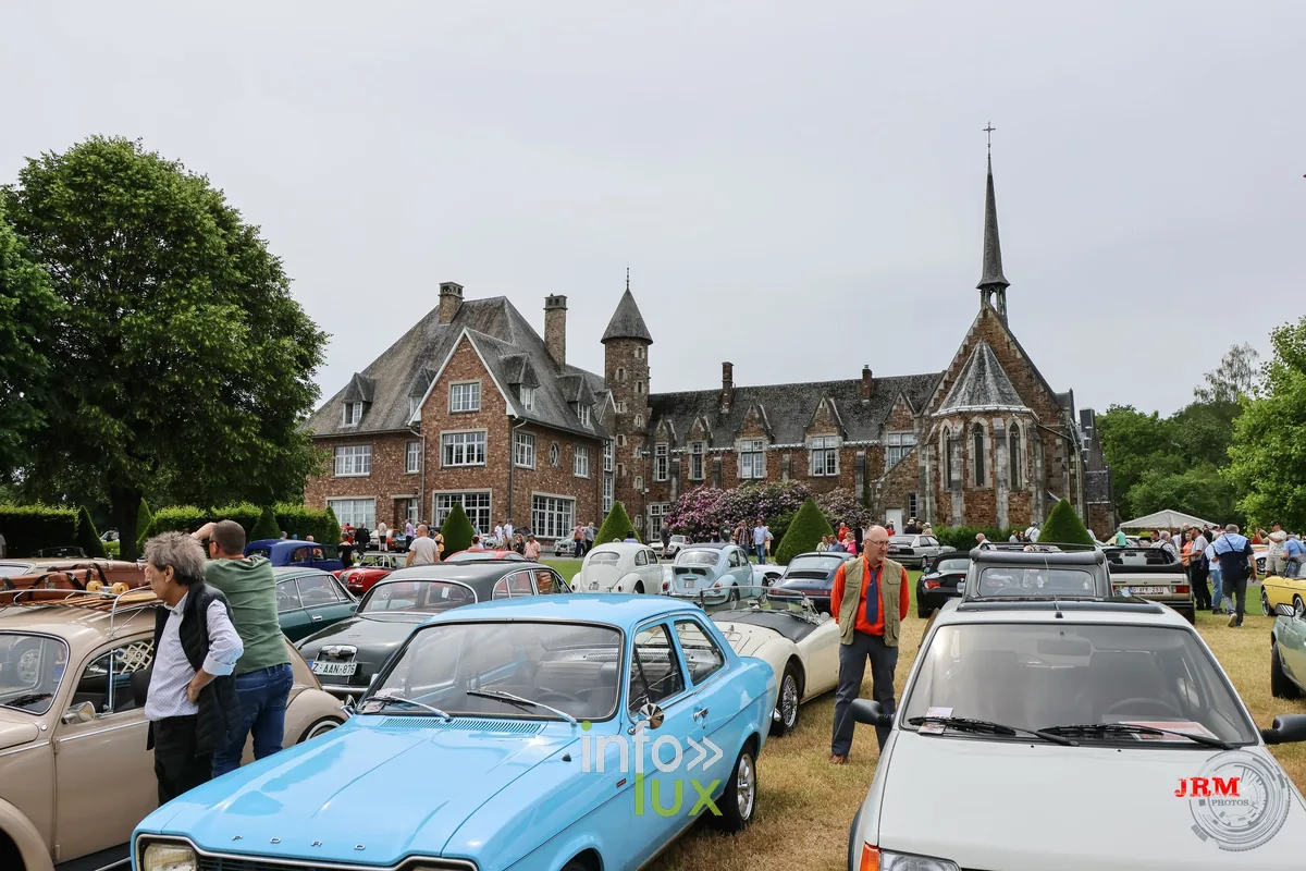 Salon Vintage et Rallye Oldtimer au château de Tancrémont (Pepinster), photo Jérémy Leboutte
