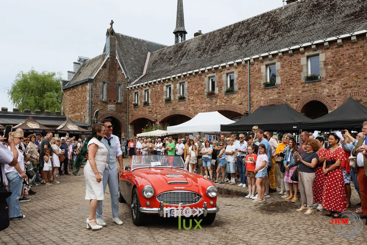 Salon Vintage et Rallye Oldtimer au château de Tancrémont (Pepinster), photo Jérémy Leboutte