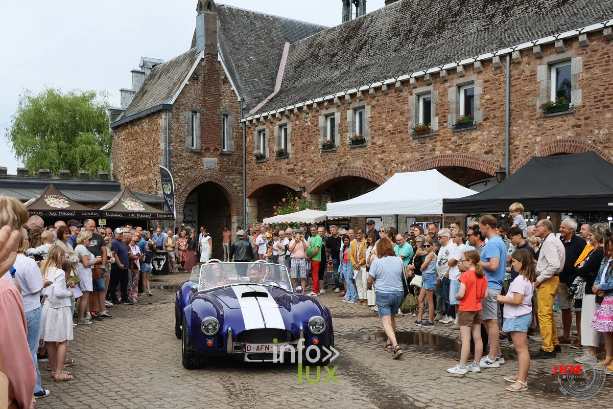 Salon Vintage et Rallye Oldtimer au château de Tancrémont (Pepinster), photo Jérémy Leboutte